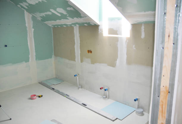 Wallpaper Removal and Painting in Day Heights, OH